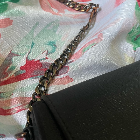 Armani Exchange Black Crossbody Chained Strap Handbag 🎄CUTE FOR THE HOLIDAYS!🎄 - Picture 6 of 8